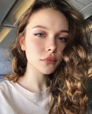 Kate Kuray (ONLYFANS) — Видео .
